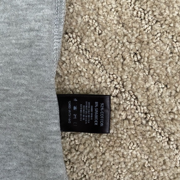 Grey graphic band tee one piece - Picture 7 of 8